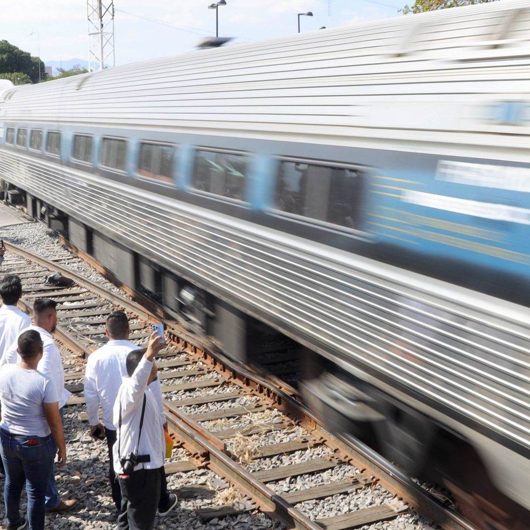 AMLO Buscará que Ruta de Tren de México Llegue hasta Guatemala