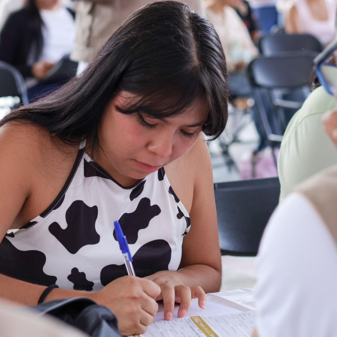 Cuándo cae la Beca Benito Juárez; esto reportan