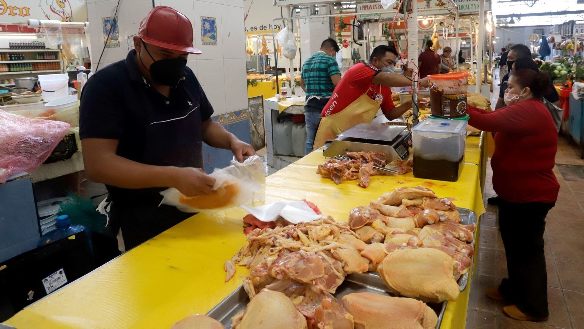 ¡No Hay Quien lo Pare! Precio del Pollo Se Va por las Nubes