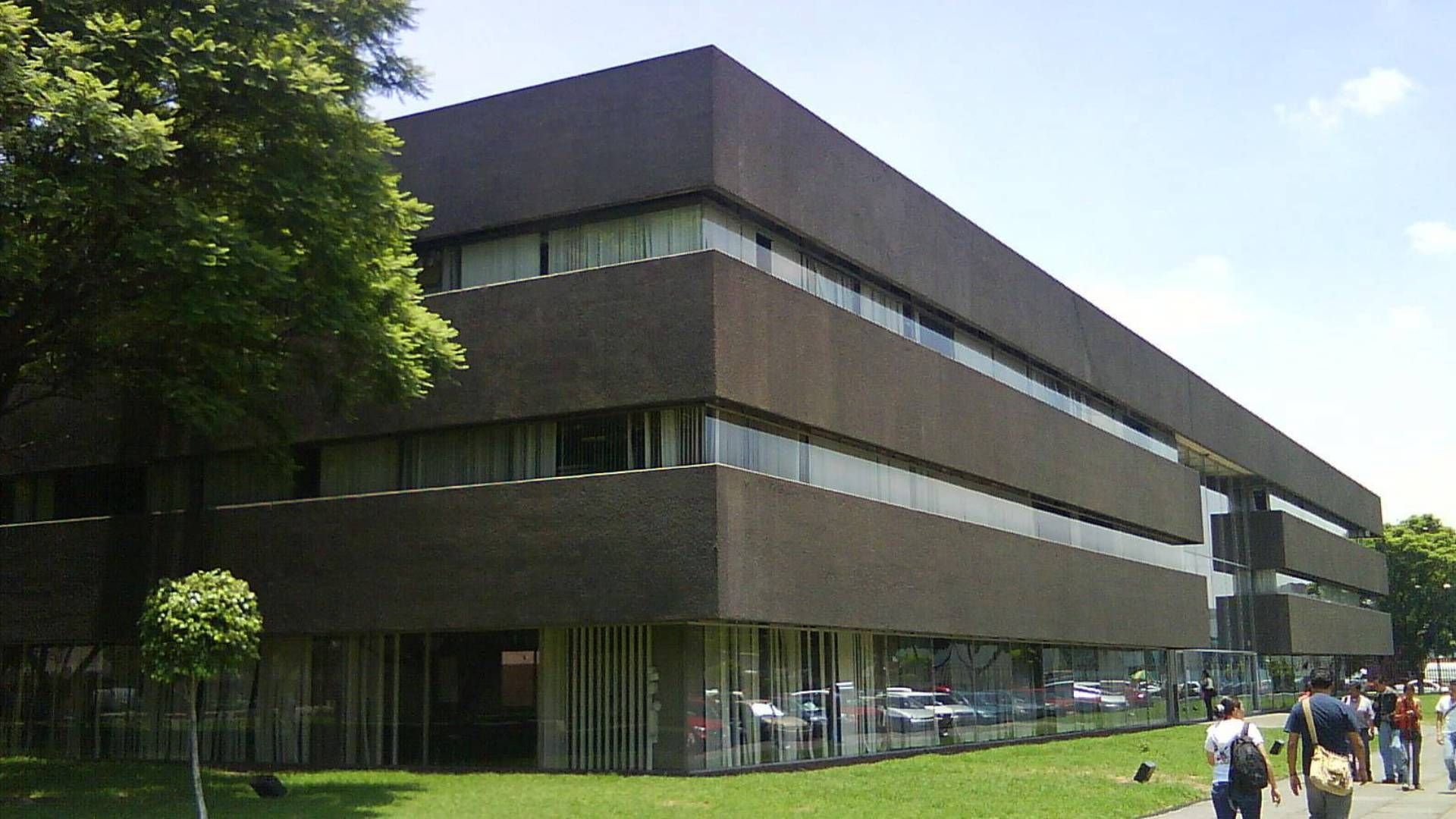 Los cursos de idiomas del CELEX UPIICSA son semanales y en línea; así te puedes registrar