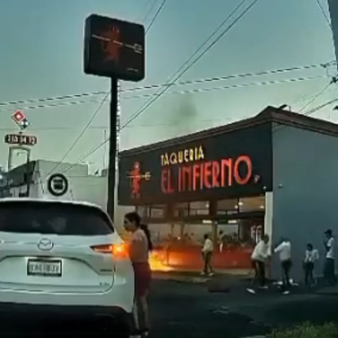 Tragafuegos Quema a Mariachis Tras Pelea Callejera en Morelia