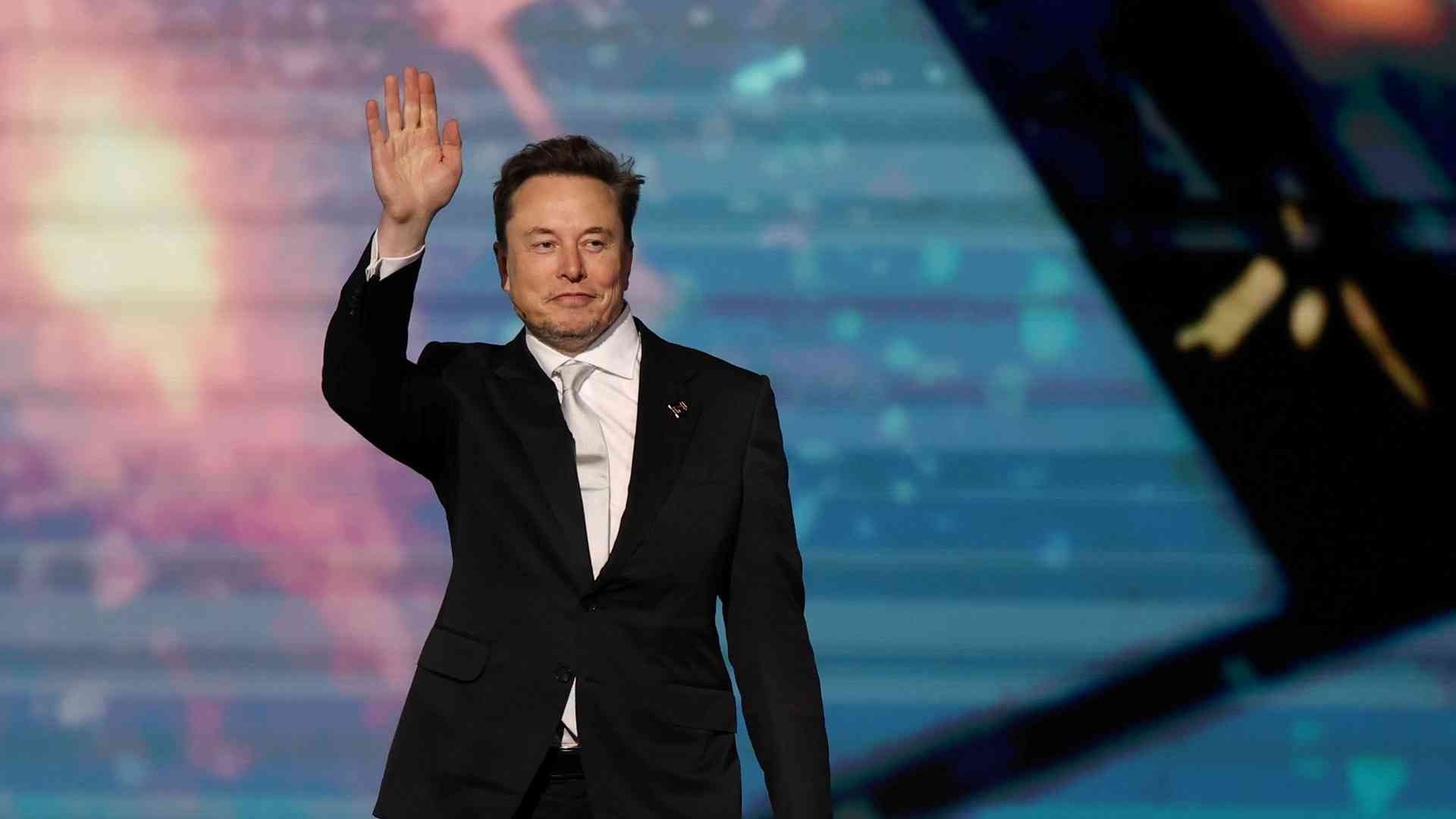 Elon Musk, propietario de X y Tesla