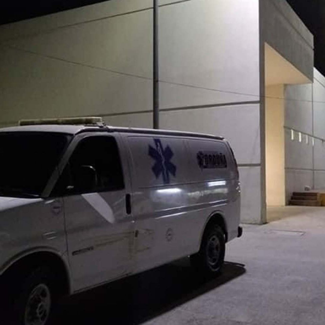 Hospitalizan a Niño que Atoró su Lengua en Tapa de Plástico