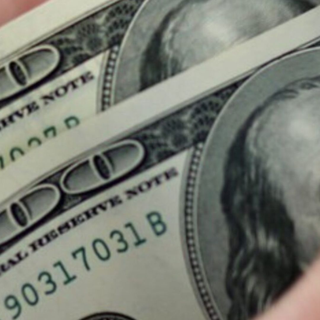 Precio del Dólar Hoy al Cierre: Peso se 'Despide' de Mayo con Depreciación ante Billete Verde