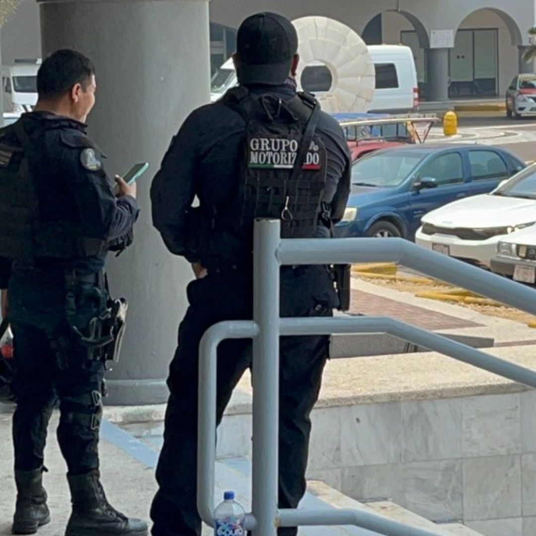Hallan Cuerpo de Joven con Huellas de Violencia en Azotea de Plaza Américas en Boca del Río