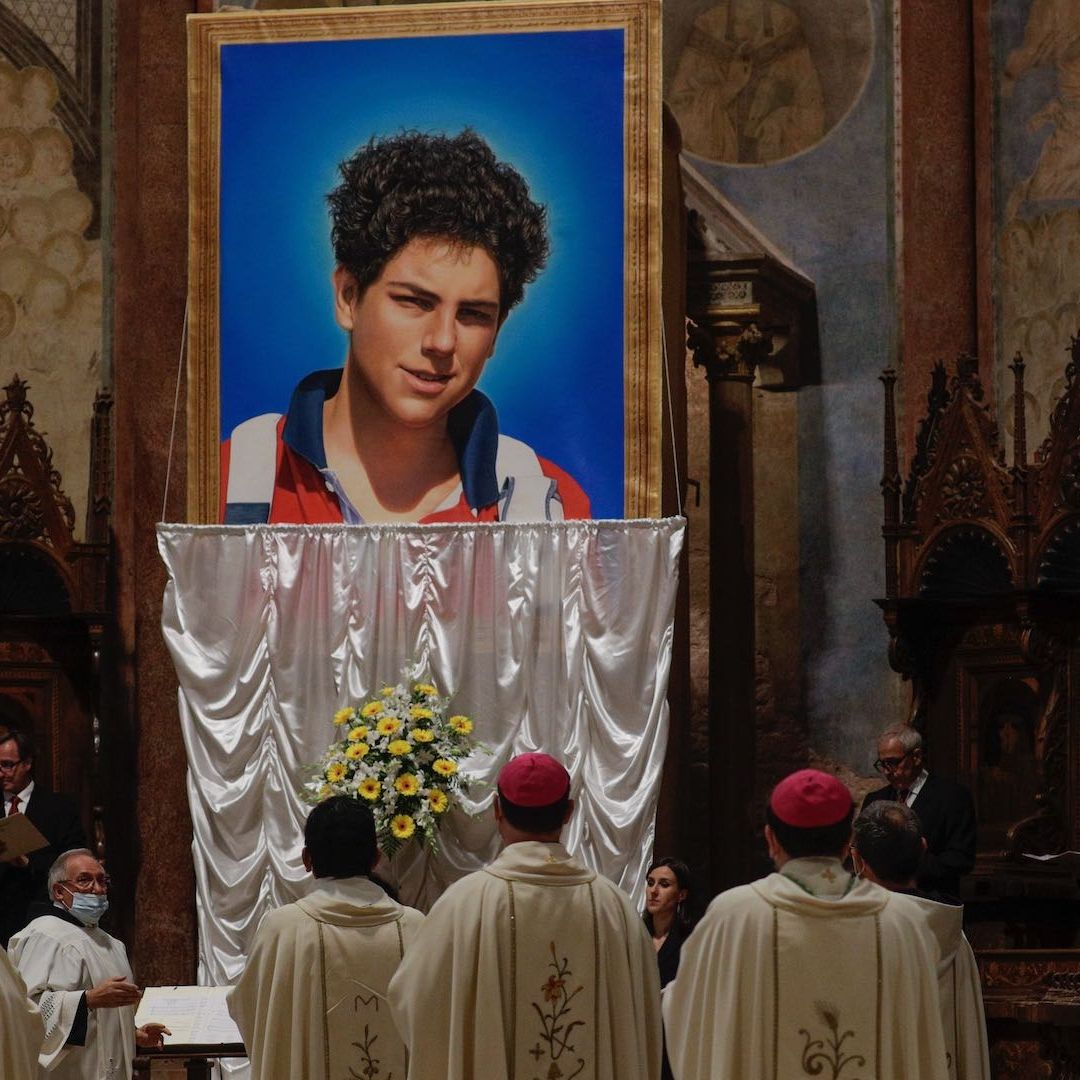Carlo Acutis, joven de quince años fallecido en 2006, será canonizado