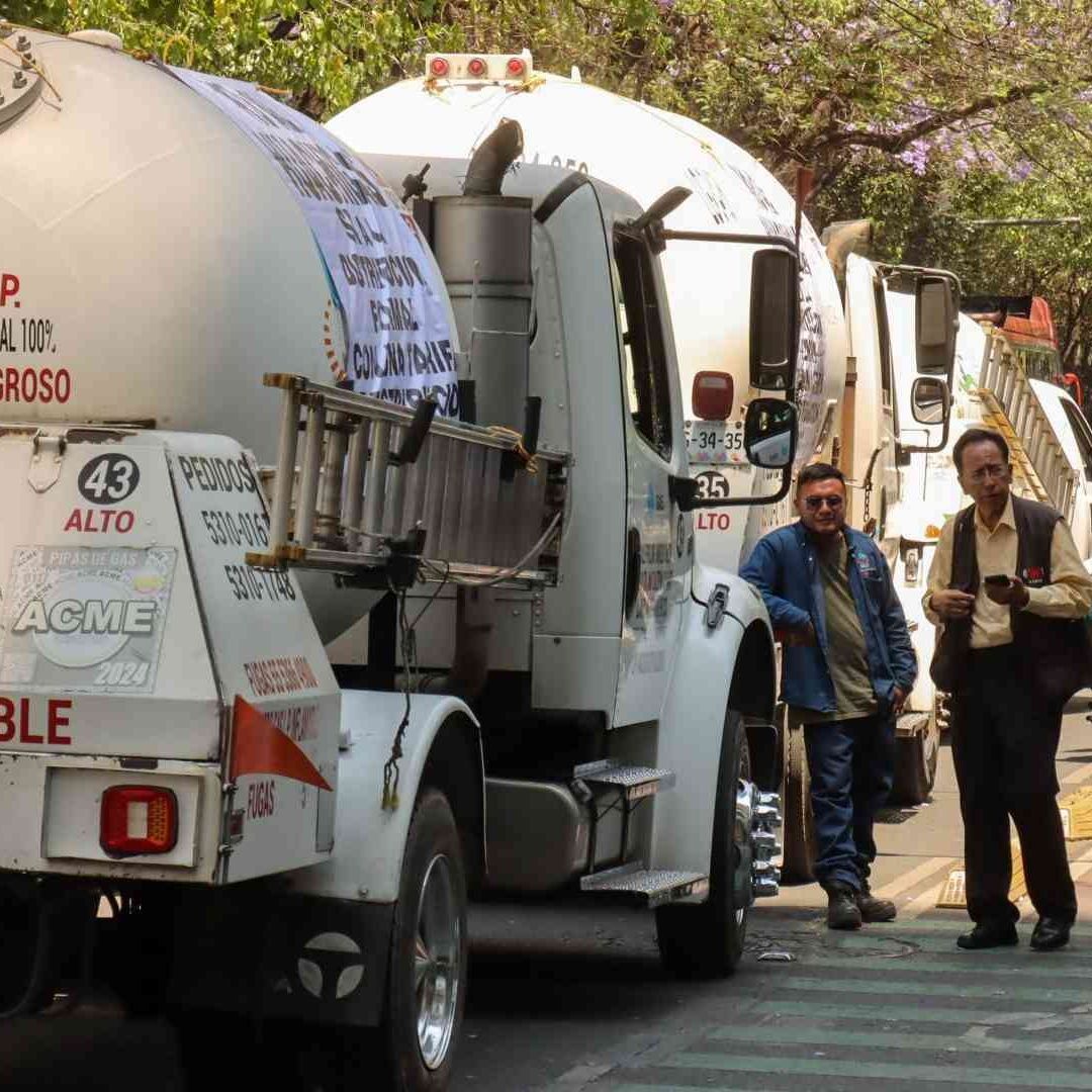 Protesta de gaseros en la Secretaría de Energía