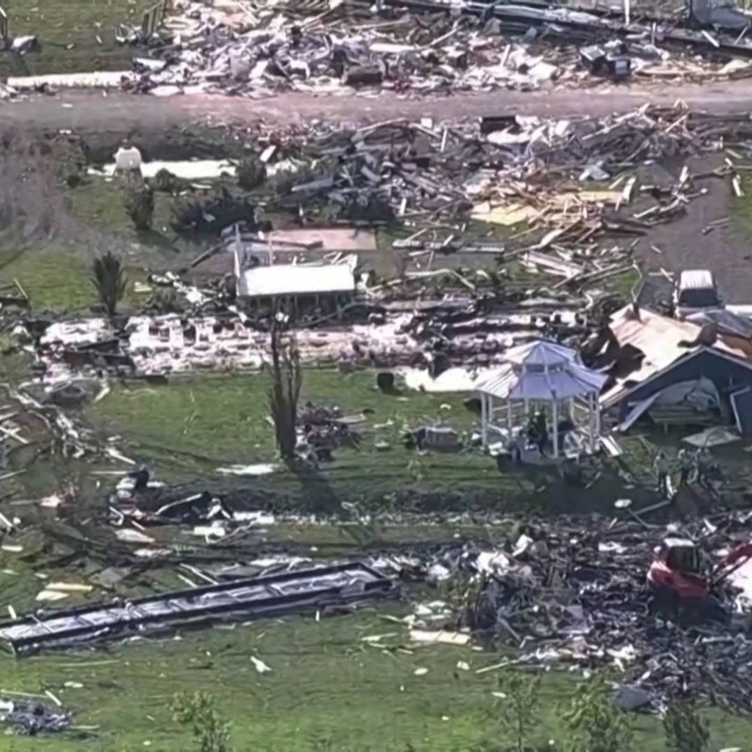 Poderosas tormentas azotan Texas, Arkansas y Oklahoma