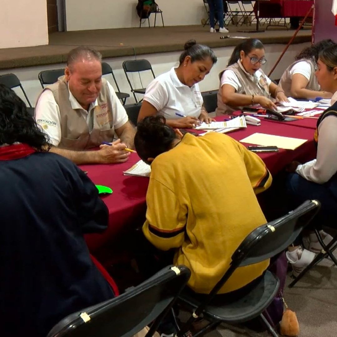 Te decimos cómo tramitar la tarjeta para la Beca Benito Juárez en Aguascalientes