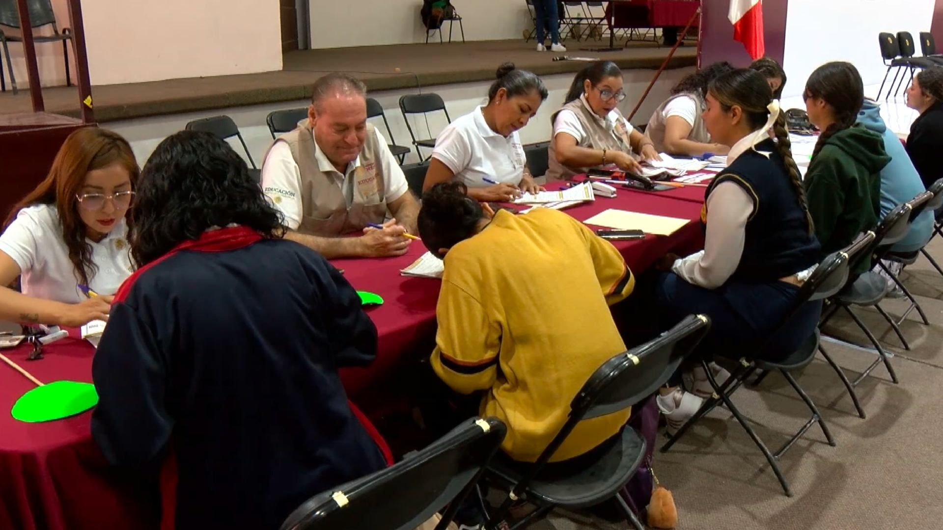 Te decimos cómo tramitar la tarjeta para la Beca Benito Juárez en Aguascalientes