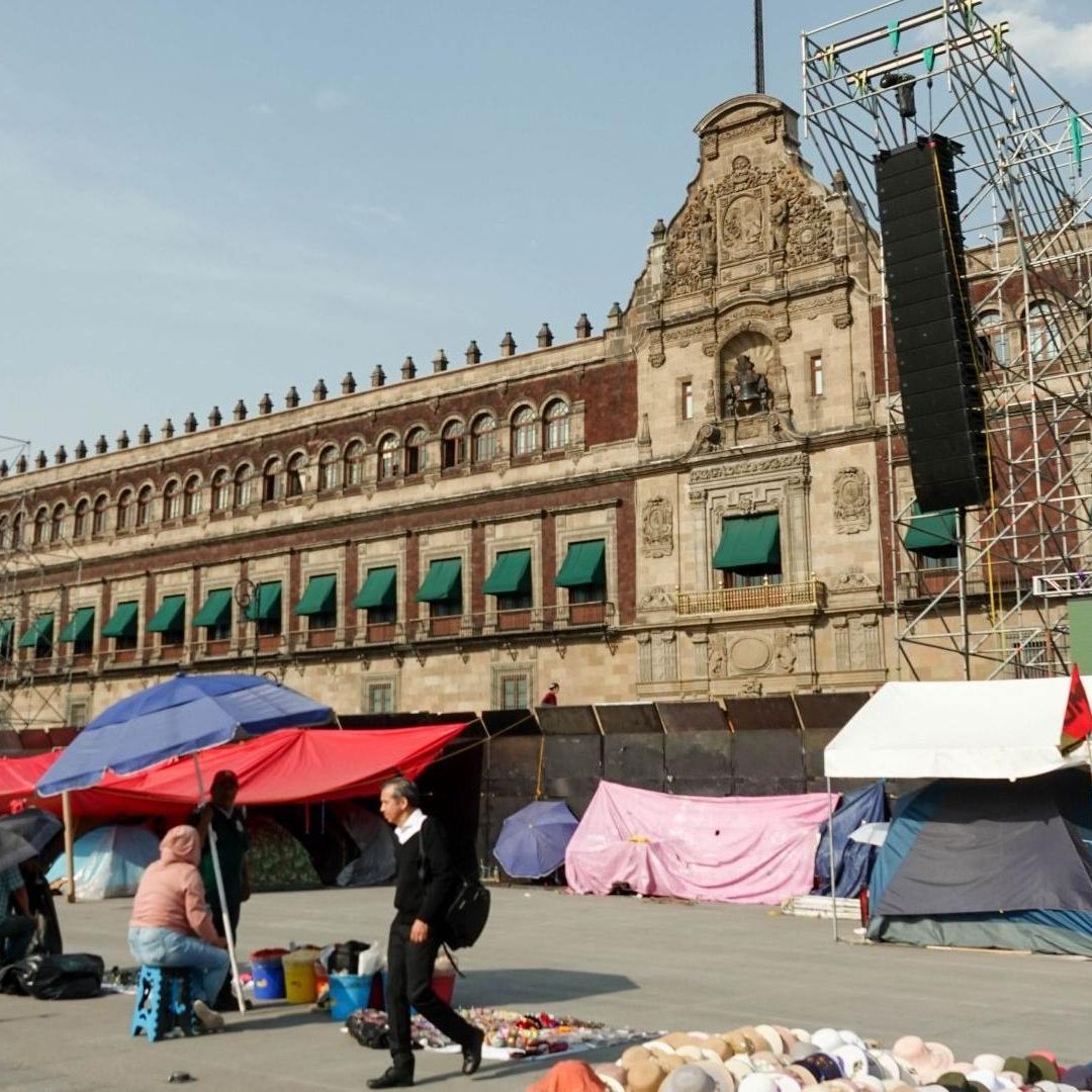 AMLO Habla de Levantamiento de Plantón de la CNTE en el Zócalo: 'Quiero Terminar sin Represión'