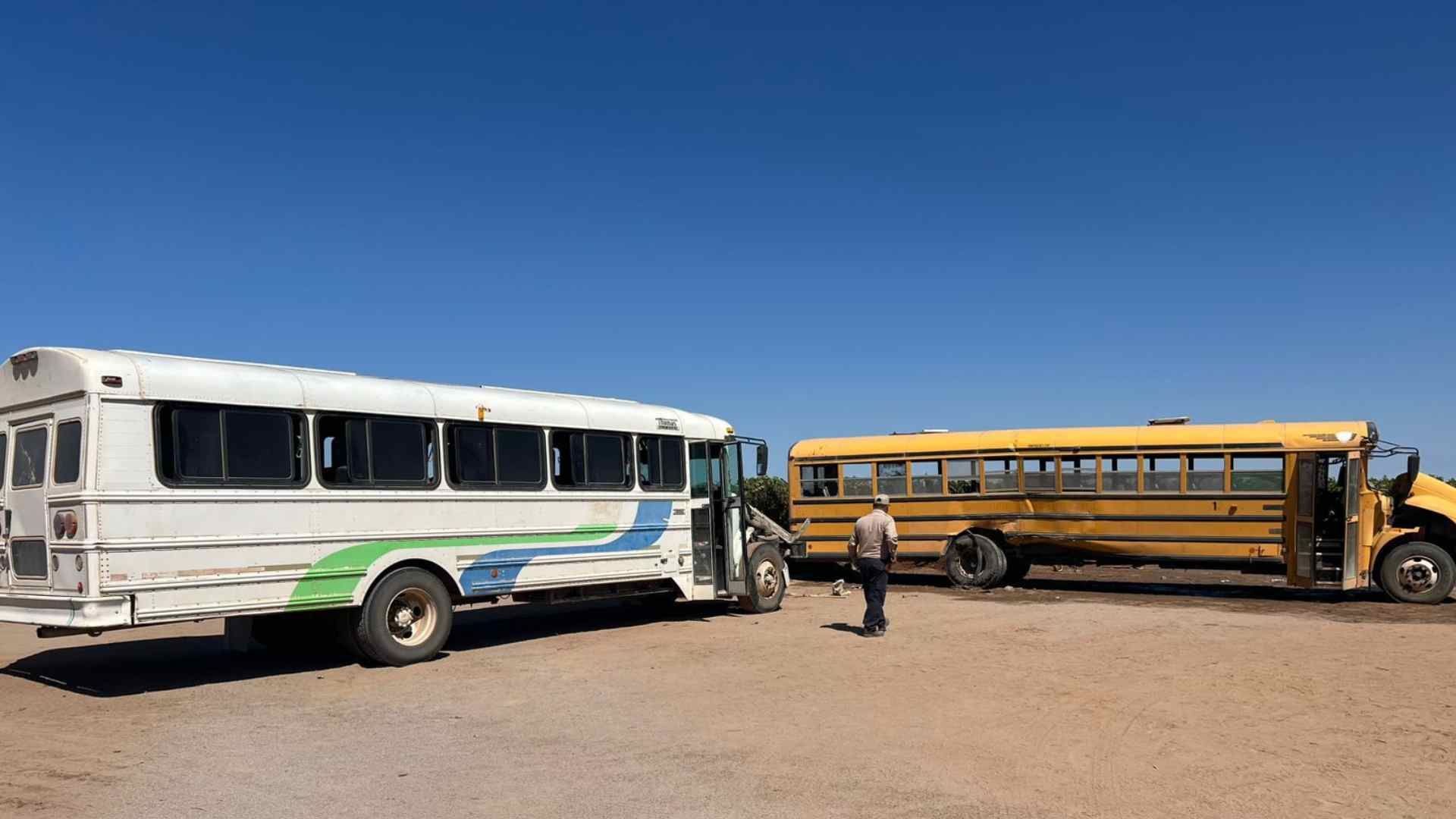 Choque Entre Dos Camiones Deja a 30 Jornaleros Lesionados en La Costa de Hermosillo