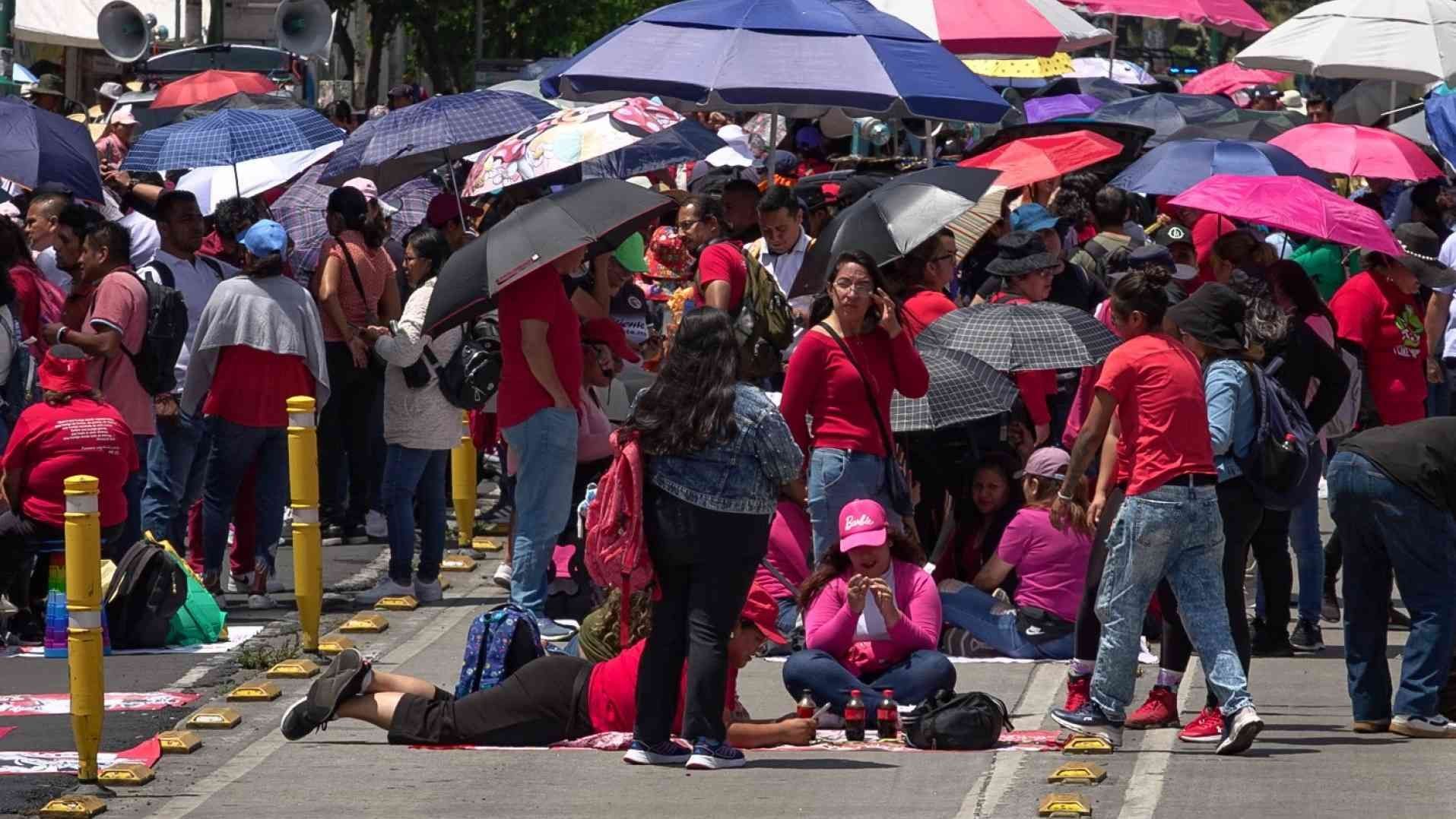 Marcha de maestros de la CNTE en CDMX