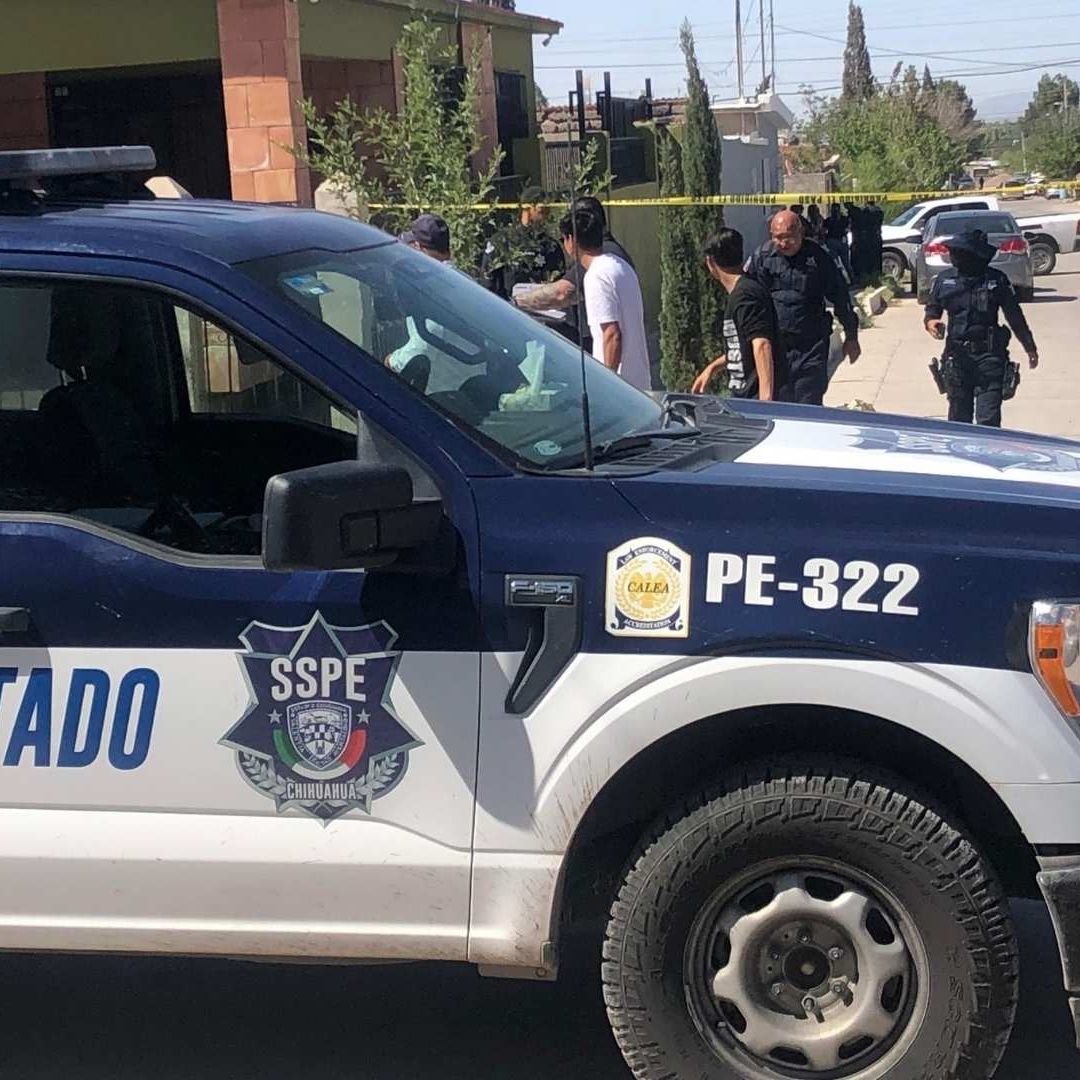 Localizan Cuerpo en Descomposición en Cajuela de Auto Abandonado en Chihuahua
