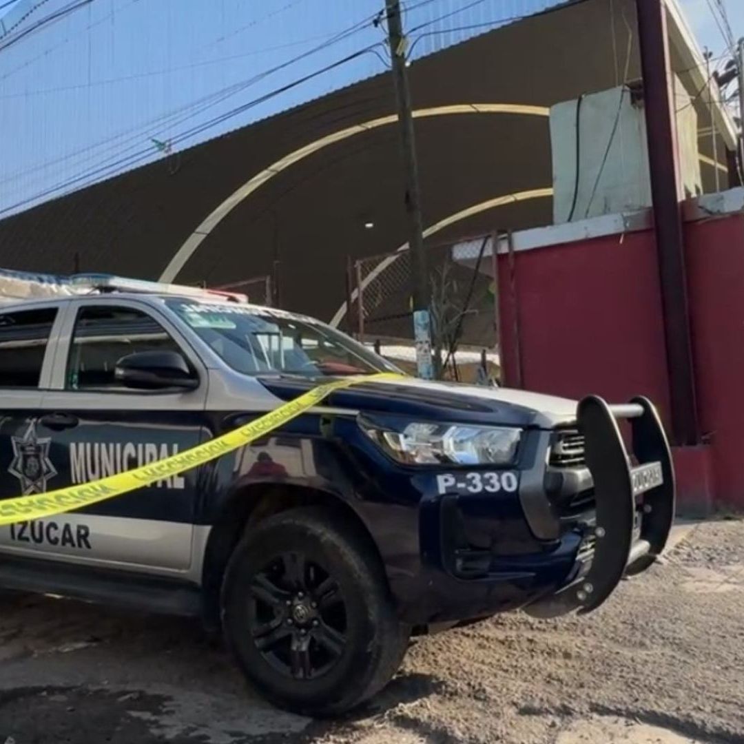 Rossano Cruz Asesinado a Balazos Policía Municipal de Izúcar de Matamoros Puebla en Matzaco