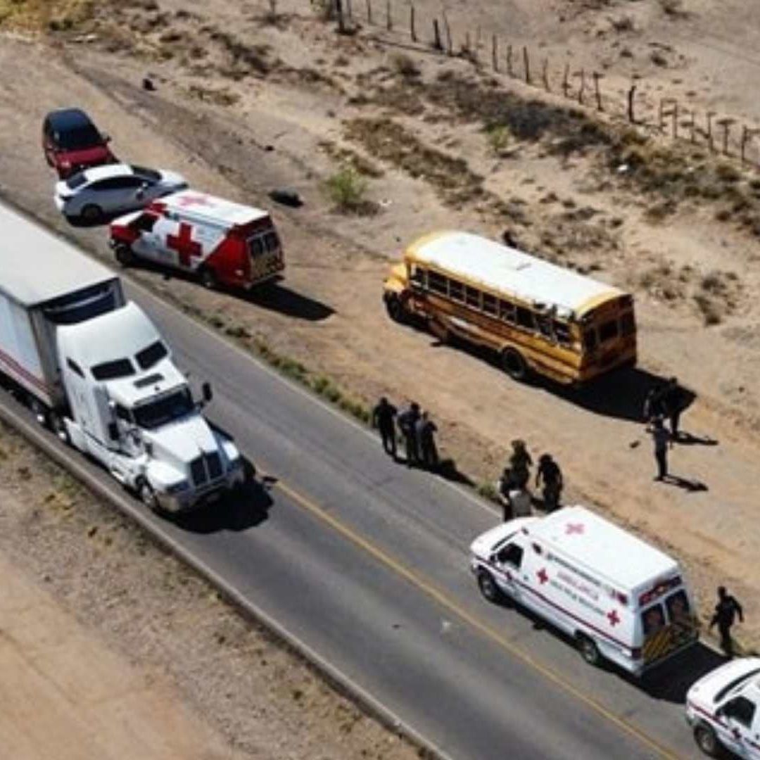 Choque de Camión Deja 14 Jornaleros Lesionados en Carretera Caborca - Y Griega en Sonora