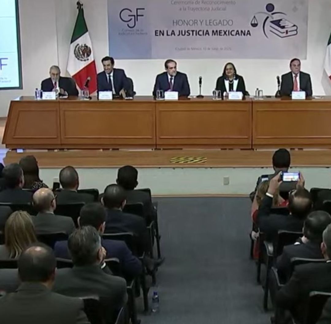 Reconocen Trayectoria Judicial; Acude Próximo Magistrado del Tribunal de Disciplina Judicial