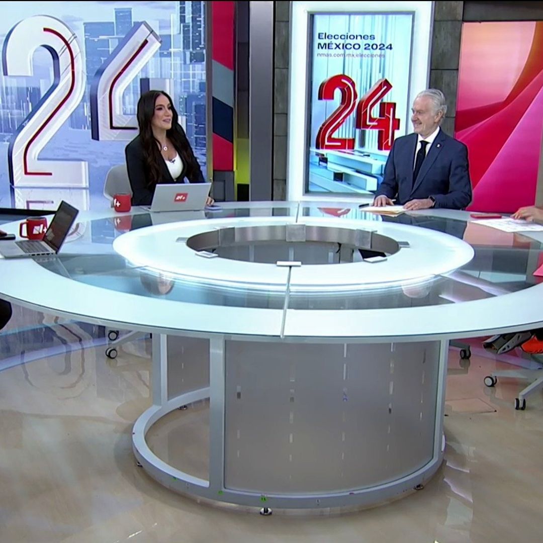 Danielle Dithurbide, Enrique Campos, Santiago Creel, Laura Ballesteros y Mario Delgado en Despierta
