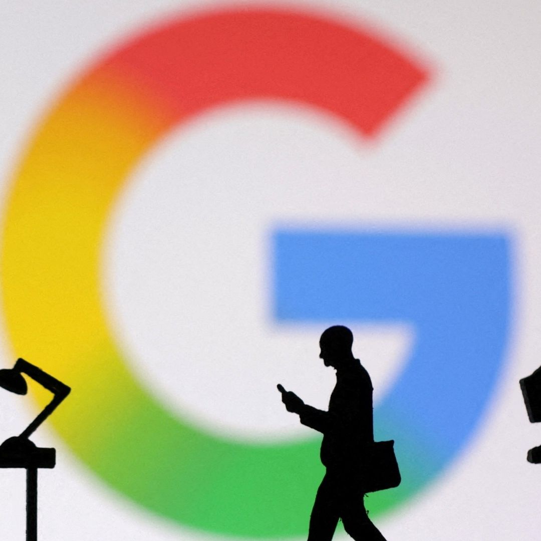 Google reporta error y fallas