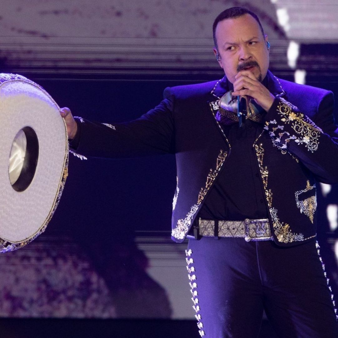 Pepe Aguilar manda indirecta