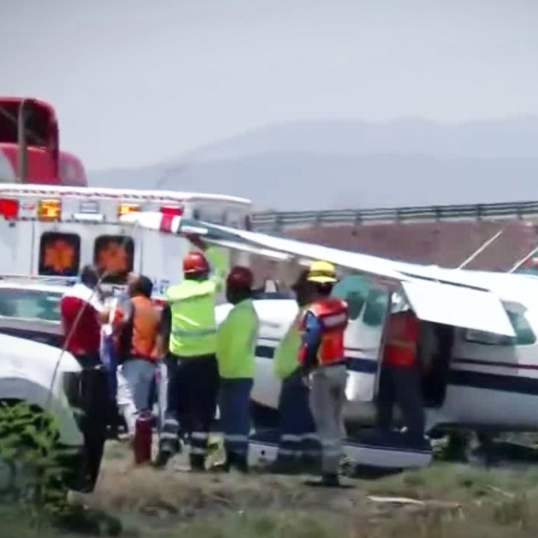 Avioneta de escuela de pilotos aterrizó de emergencia en macrolibramiento de Jalisco.