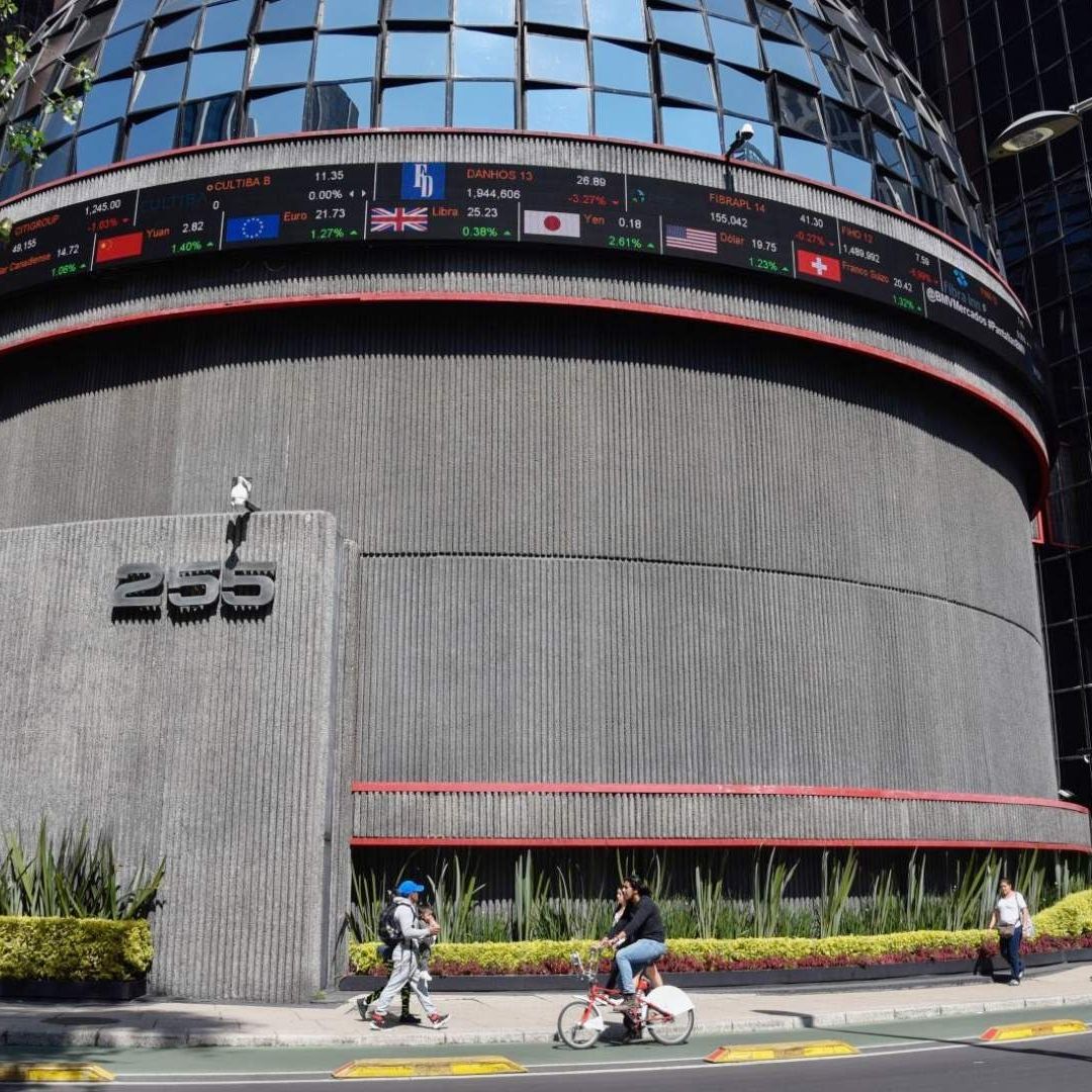 Anuncia Morena que Va por 'Plan C' y Genera Nerviosismo en Mercados Financieros