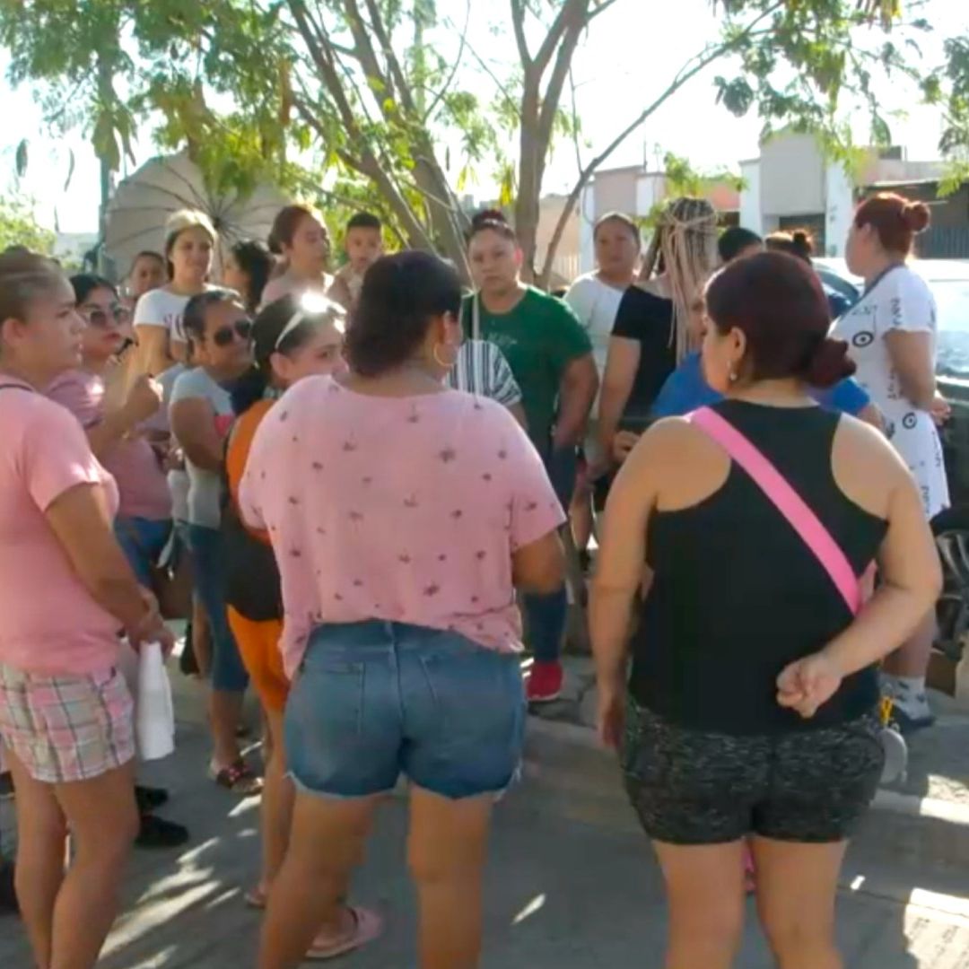 Las mamás bloqueará la entrada a la escuela hasta asegurarse de haber sido escuchadas