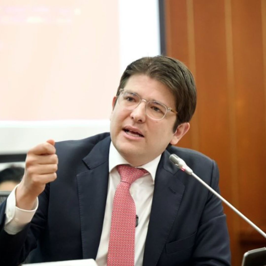 Miguel Uribe Turbay, Aspirante Presidencial de Colombia, en Estado Extremadamente Crítico