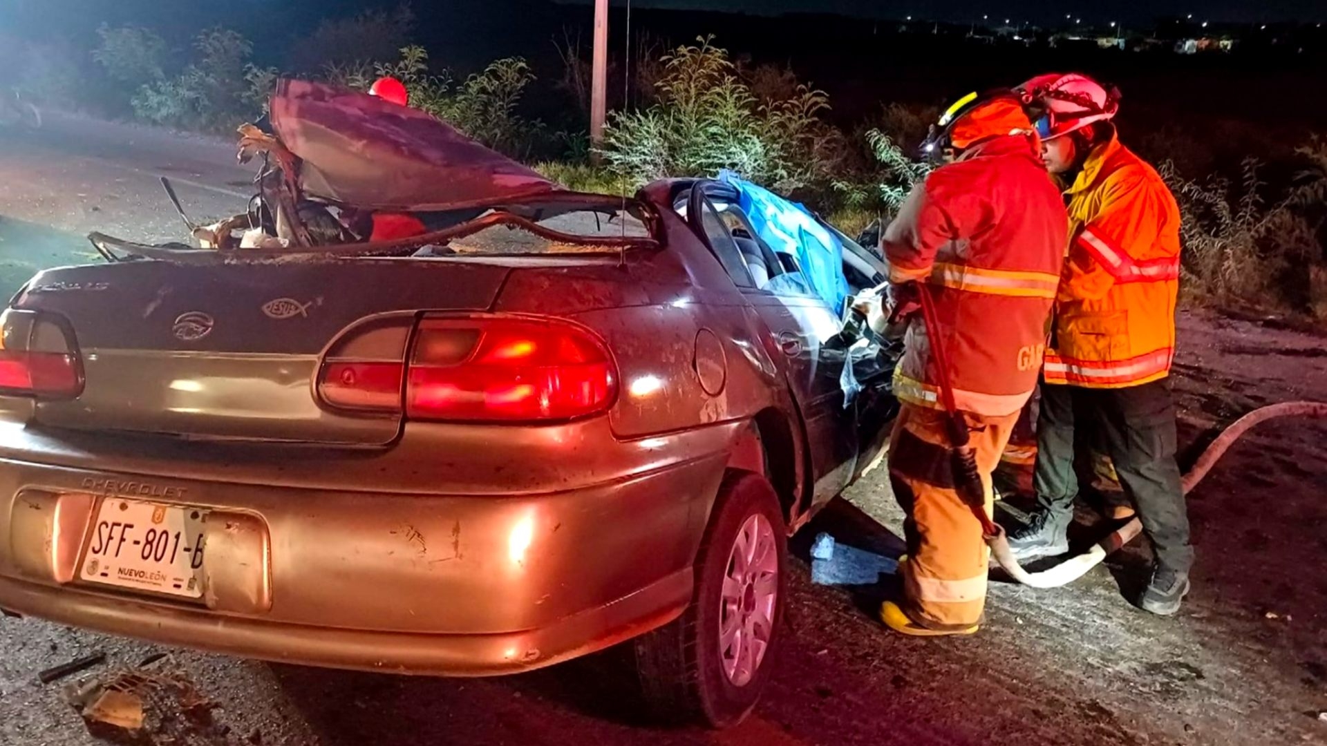 Choque en Carretera Miguel Alemán Deja Un Muerto y Una Mujer Herida