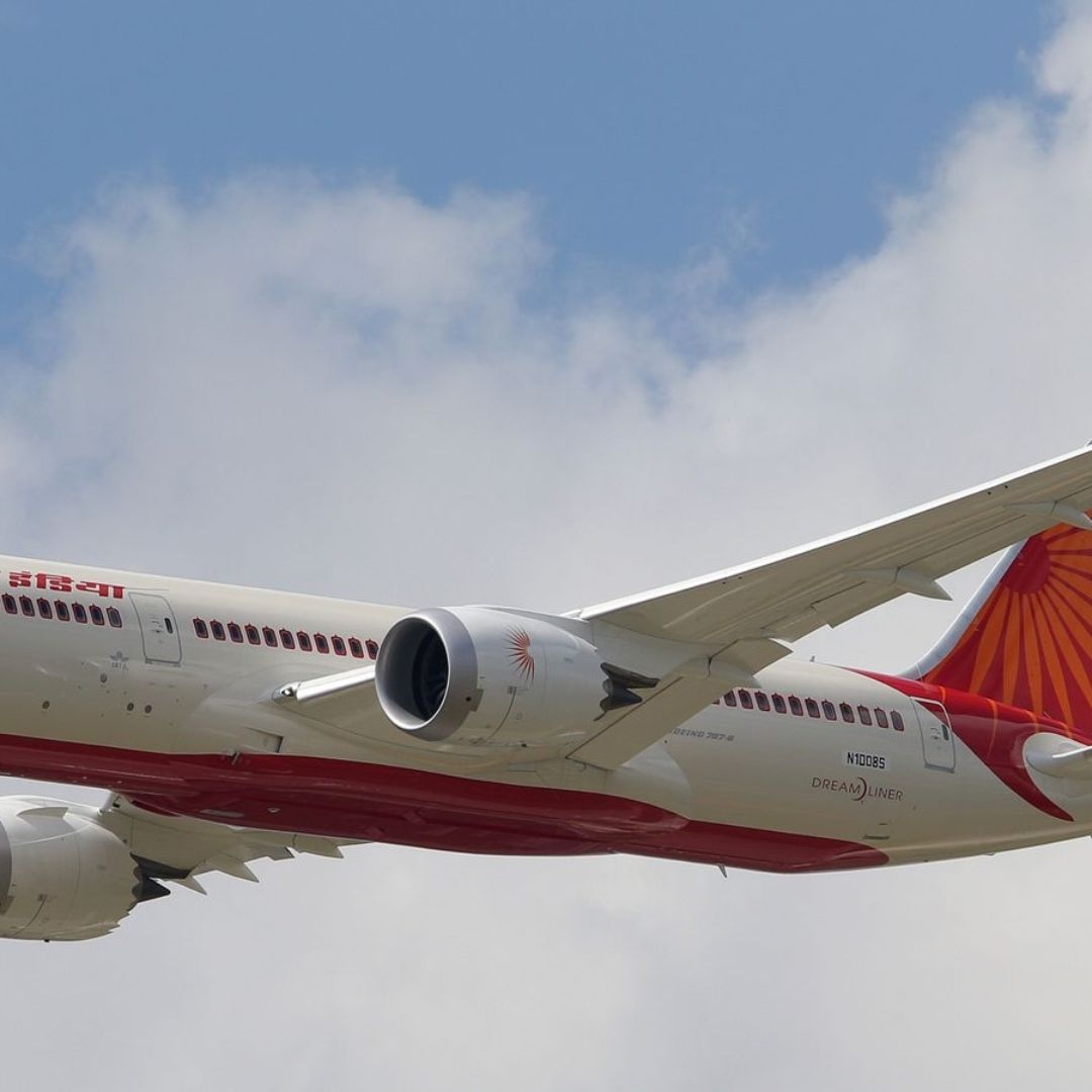Otro Boeing 787 de Air India Sufre Avería en Pleno Vuelo y Tiene que Regresar a Hong Kong