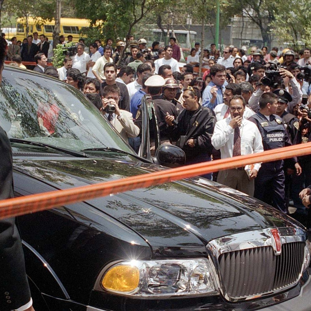 ‘Acaban de Matar a Paco Stanley’: Lalo Salazar Narra Cómo Reportó En Vivo el Crimen Hace 25 Años