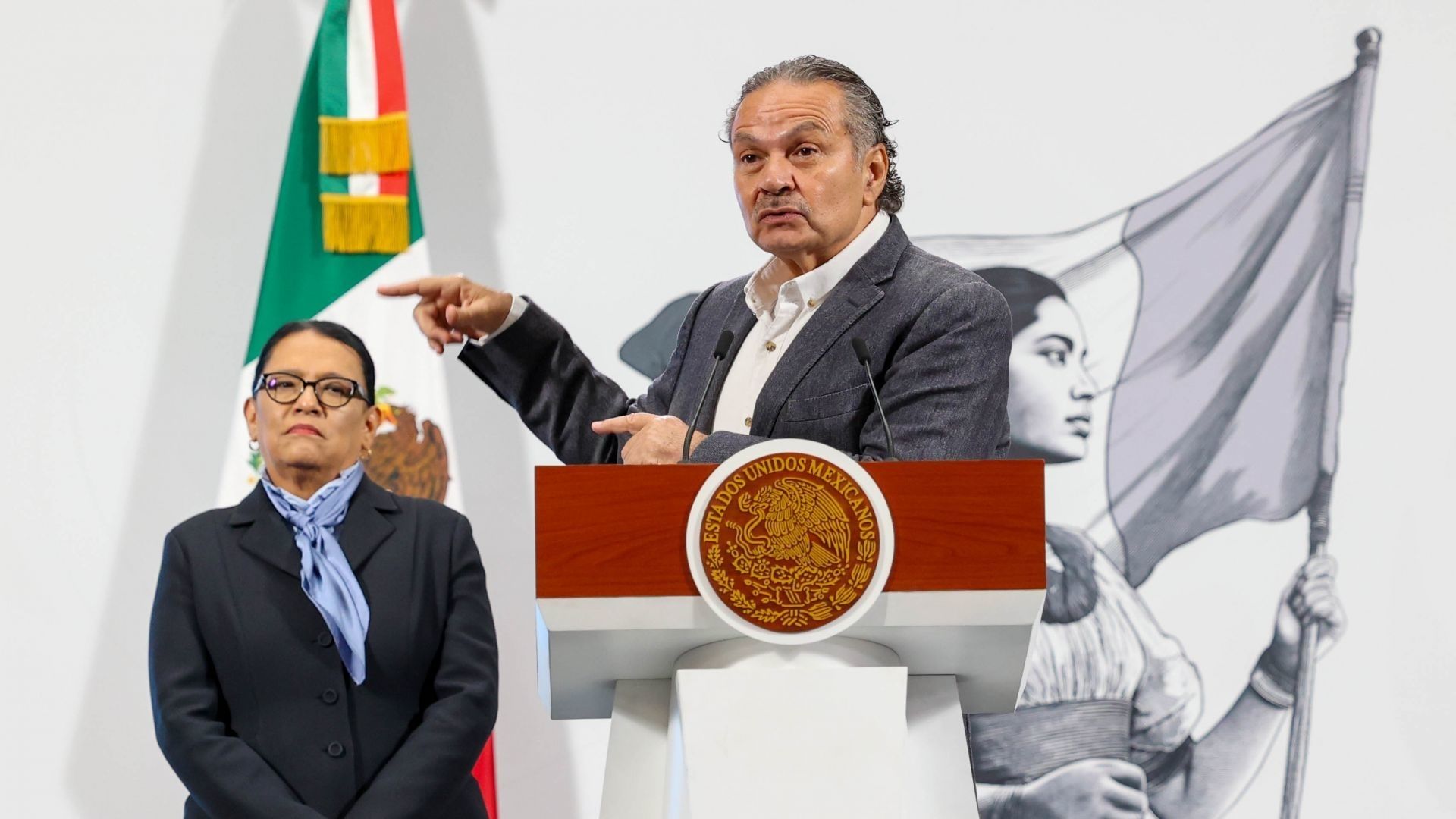 Invasores No Serán Desalojados; Infonavit Dará Facilidades para que Compren las Viviendas Barato
