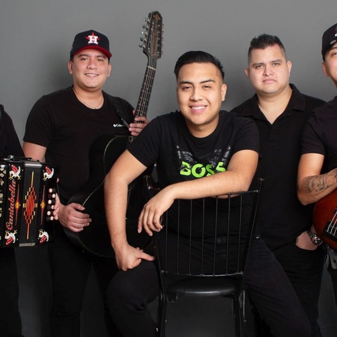 Hallan con vida a Los Júniors de Monterrey