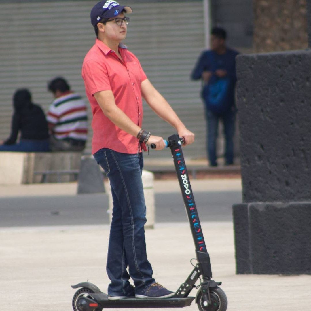 Aumentan accidentes por uso de scooters eléctricos en la CDMX