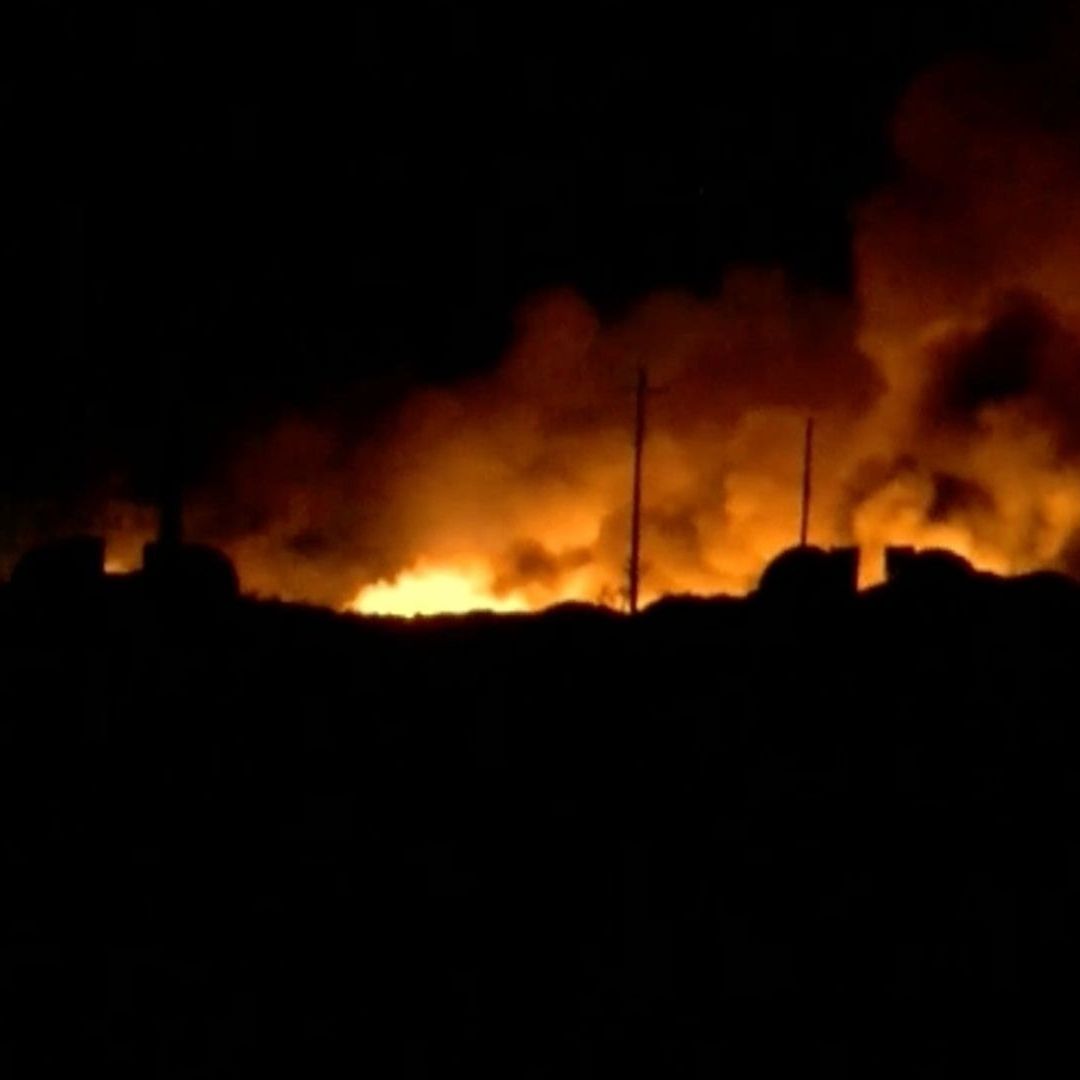 Incendio Consume Planta Trituradora de Neumáticos en Ciudad Juárez