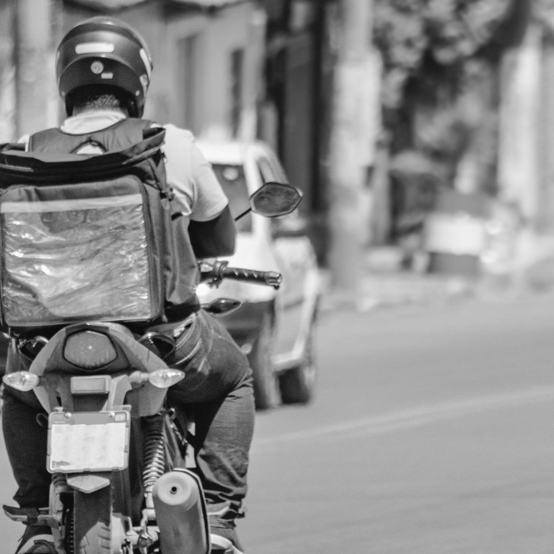 Aprueba Congreso de Puebla Ley para Regular a Motociclistas: Aplica Uso de Casco y Chaleco Obligatorio