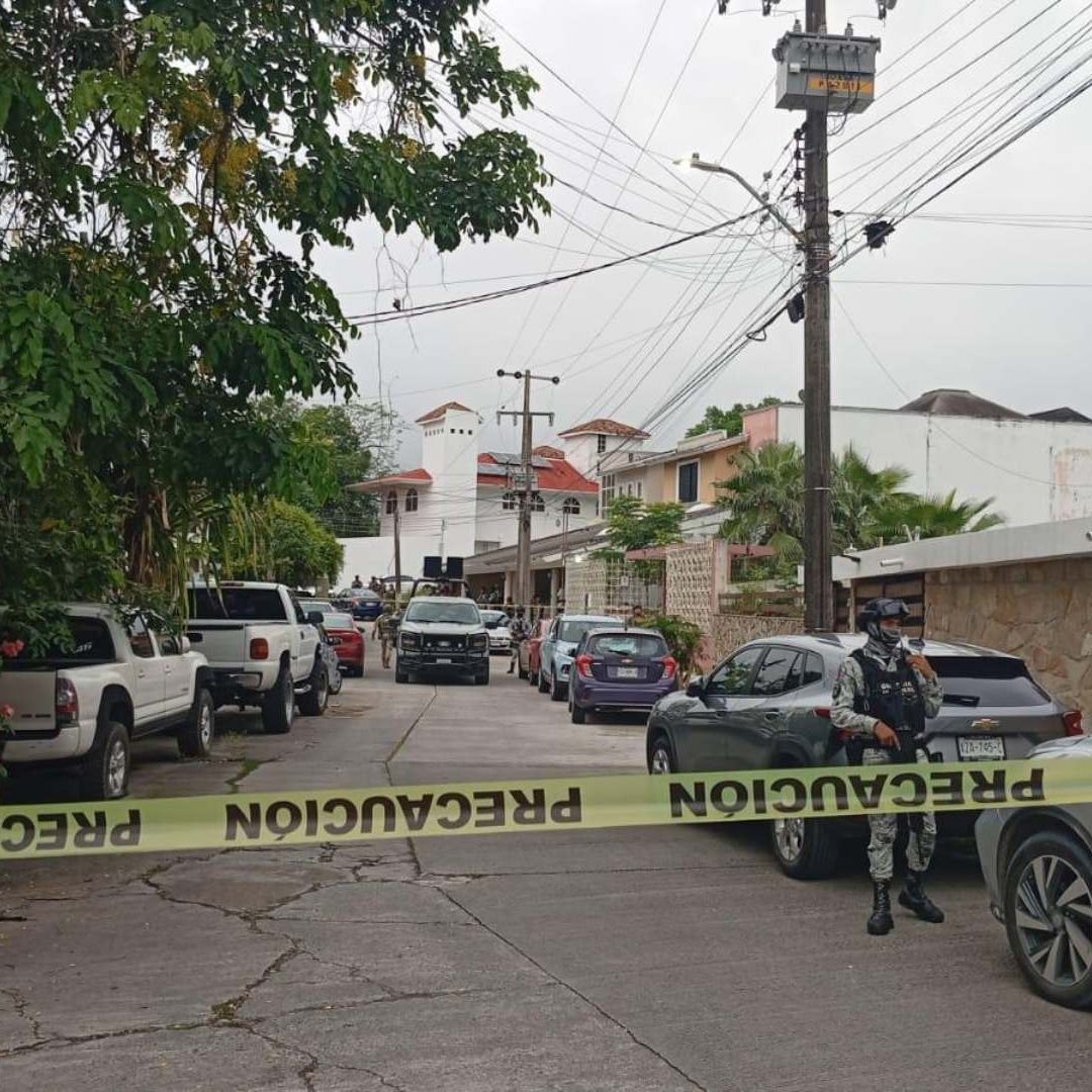 Los hechos sucedieron al interior de una residencia ubicada en la calle Río Panuco, en el fraccionamiento Jardines de Tuxpan.