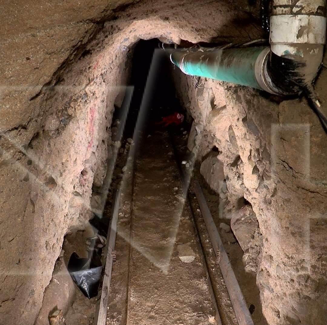 Túnel entre Tijuana y San Diego para Tráfico de Drogas Tenía Una Década en Construcción