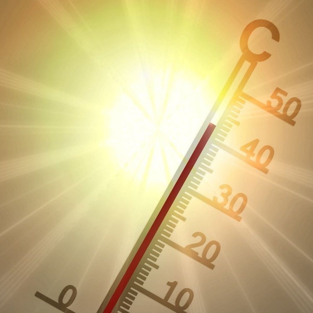 Termómetro por ola de calor 2025