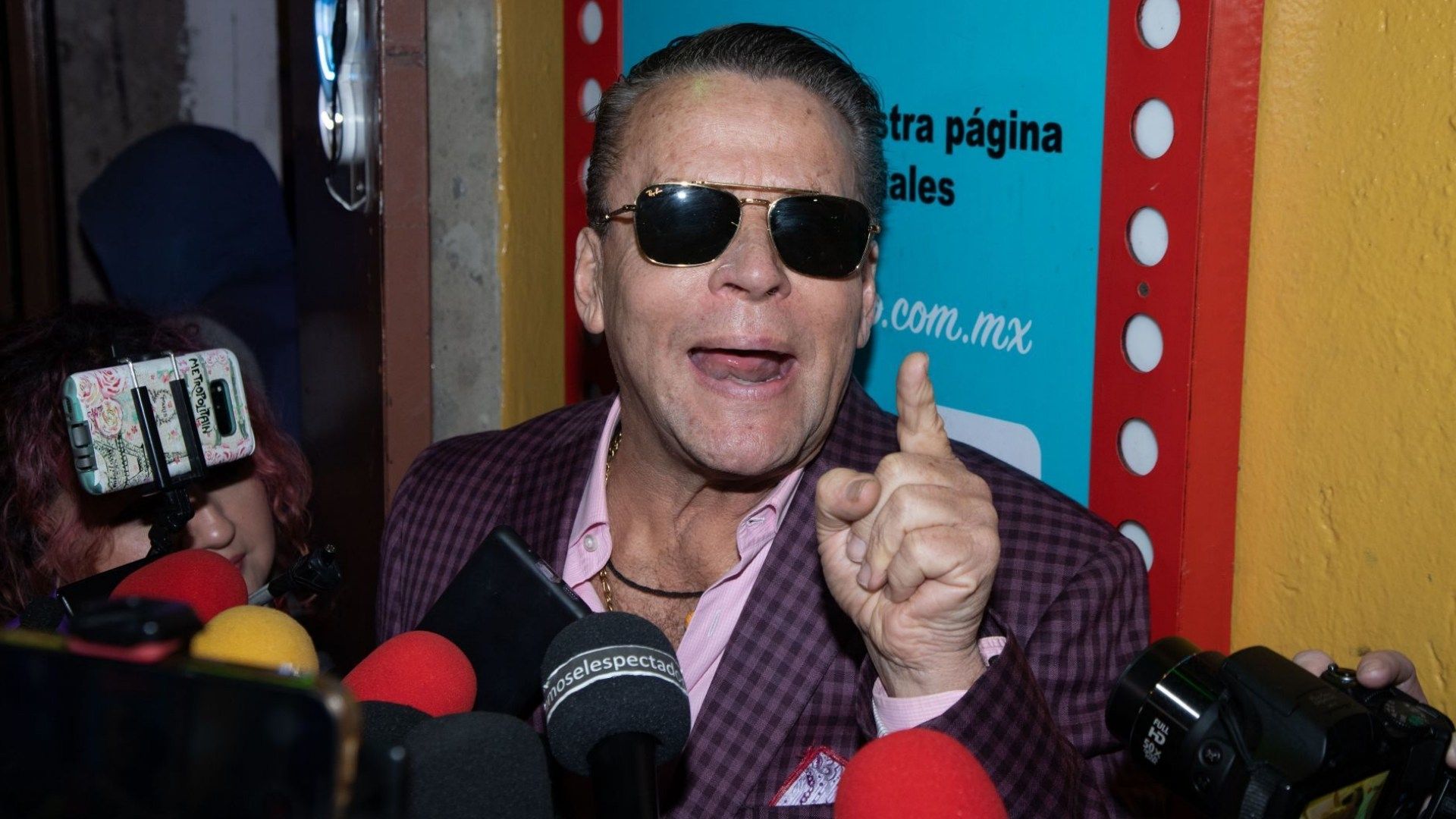 Alfredo Adame es recluido en el Torito por insultar a periodista