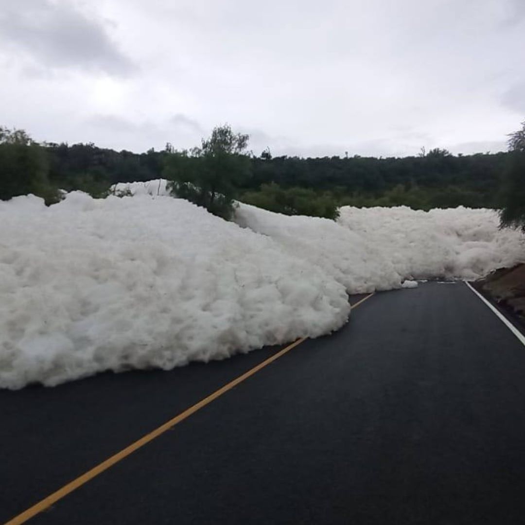 La espuma representa un riesgo sanitario.