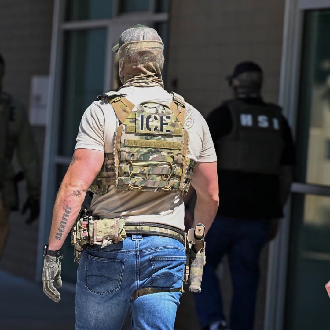 Corte Suprema de EUA Permite a Trump Reanudar Deportación de Migrantes a Terceros Países