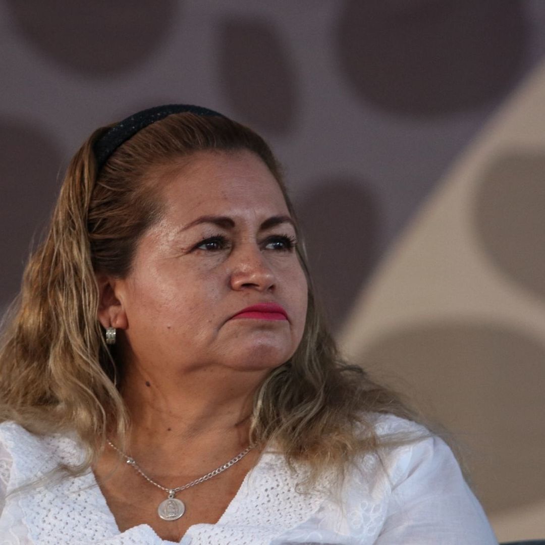 La activista Cecilia Patricia Flores Armenta, presentó su libro Madre Buscadora en la Feria del Libro de Coyoacán, 16 de junio de 2024