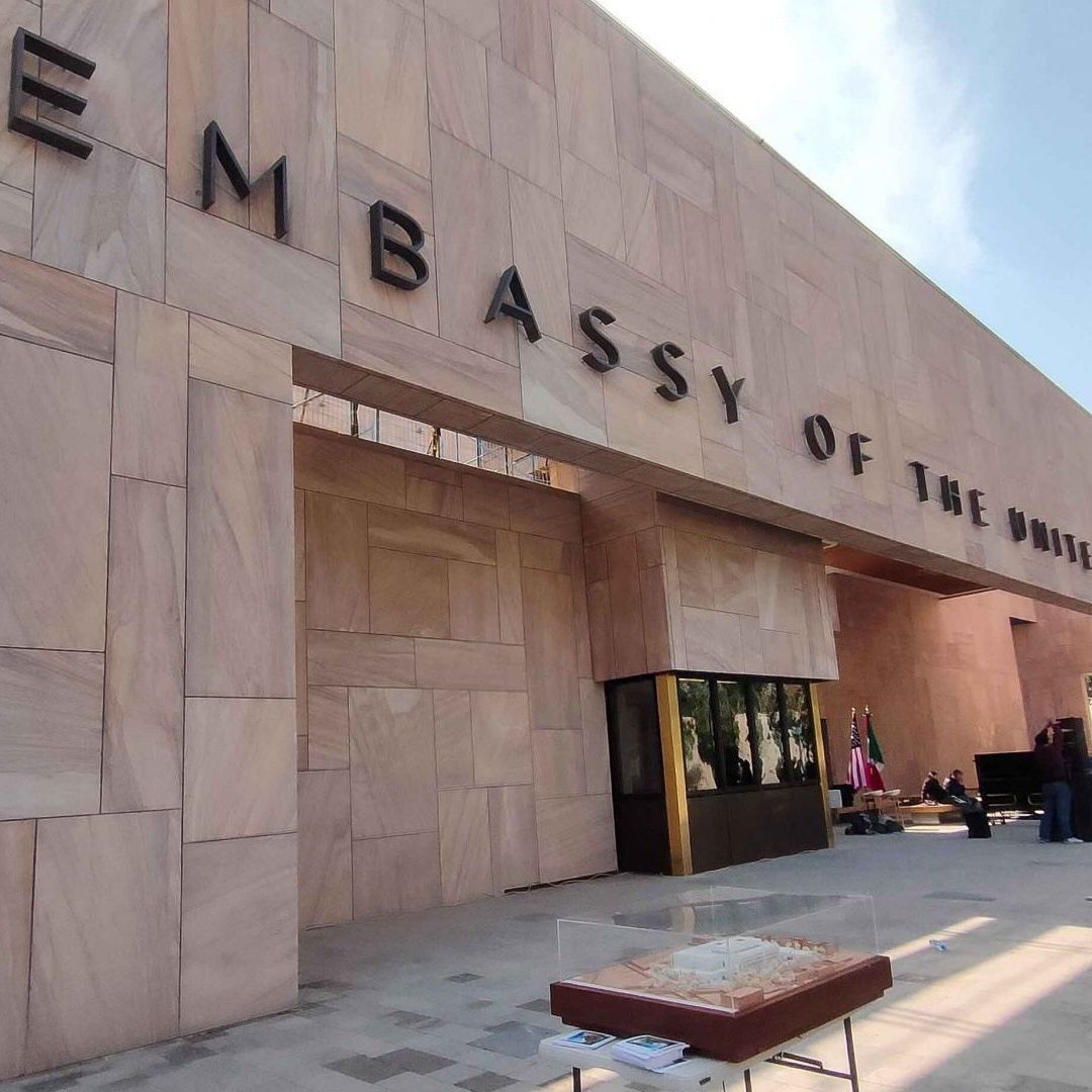Imagen de la fachada de la nueva embajada de Estados Unidos en México