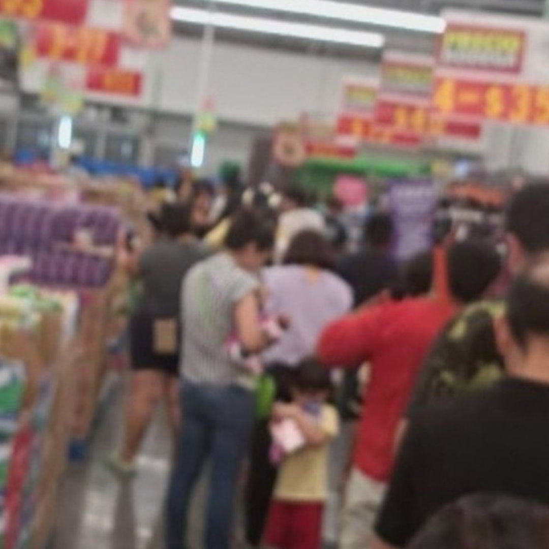 Hacen Regios Compras de Pánico Ante Llegada de Lluvias a la Entidad