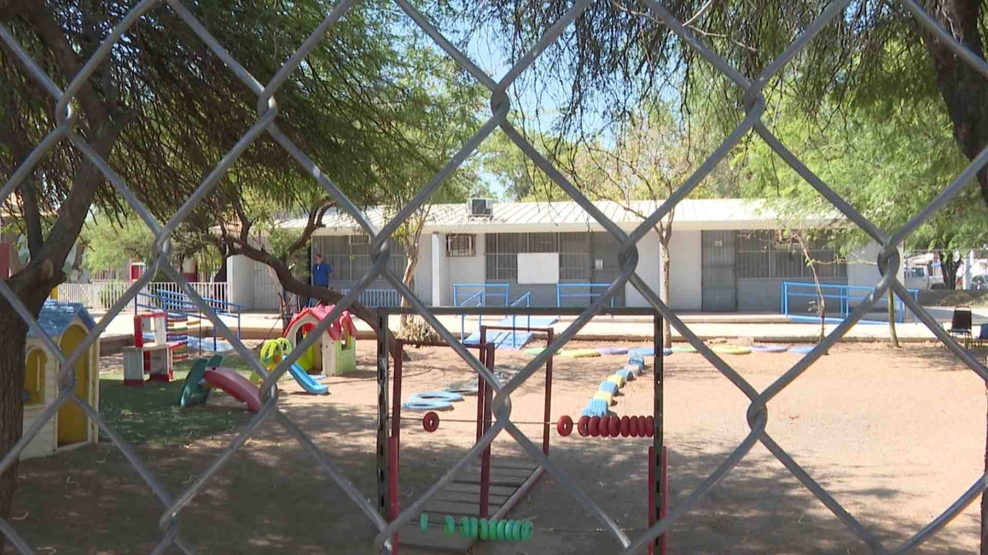 Evacúan a Menores y Personal Académico por Conato de Incendio Dentro de Jardín de Niños