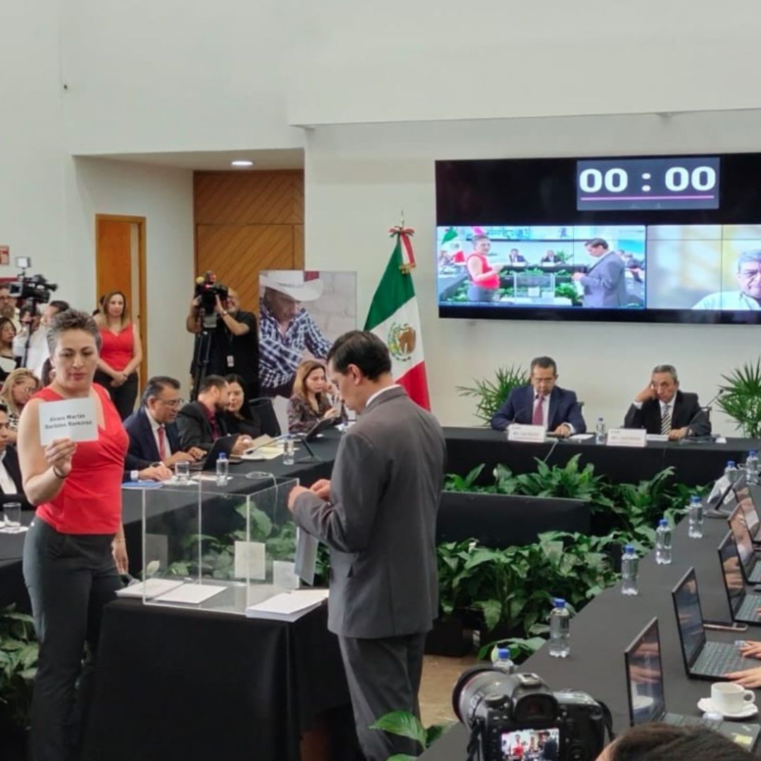 INE designa al interventor que se encargará del proceso de liquidación del Partido de la Revolución Democrática
