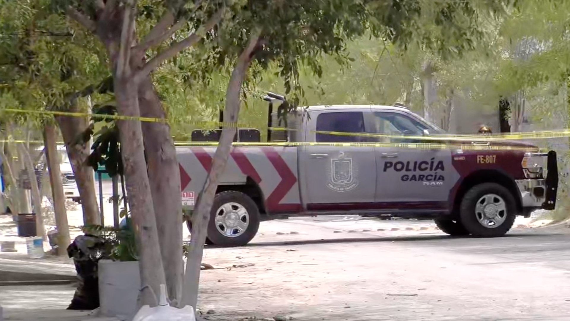 Hombre es Asesinado a Balazos Frente a su Casa en García, Nuevo León