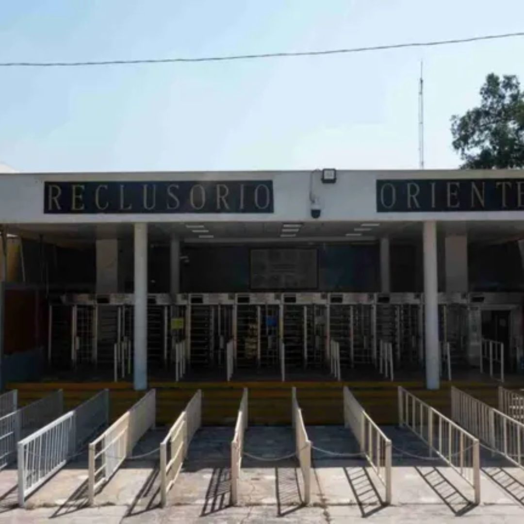 Reo Muere al Dispararse Accidentalmente con Arma de Fuego Casera en Reclusorio Oriente en CDMX