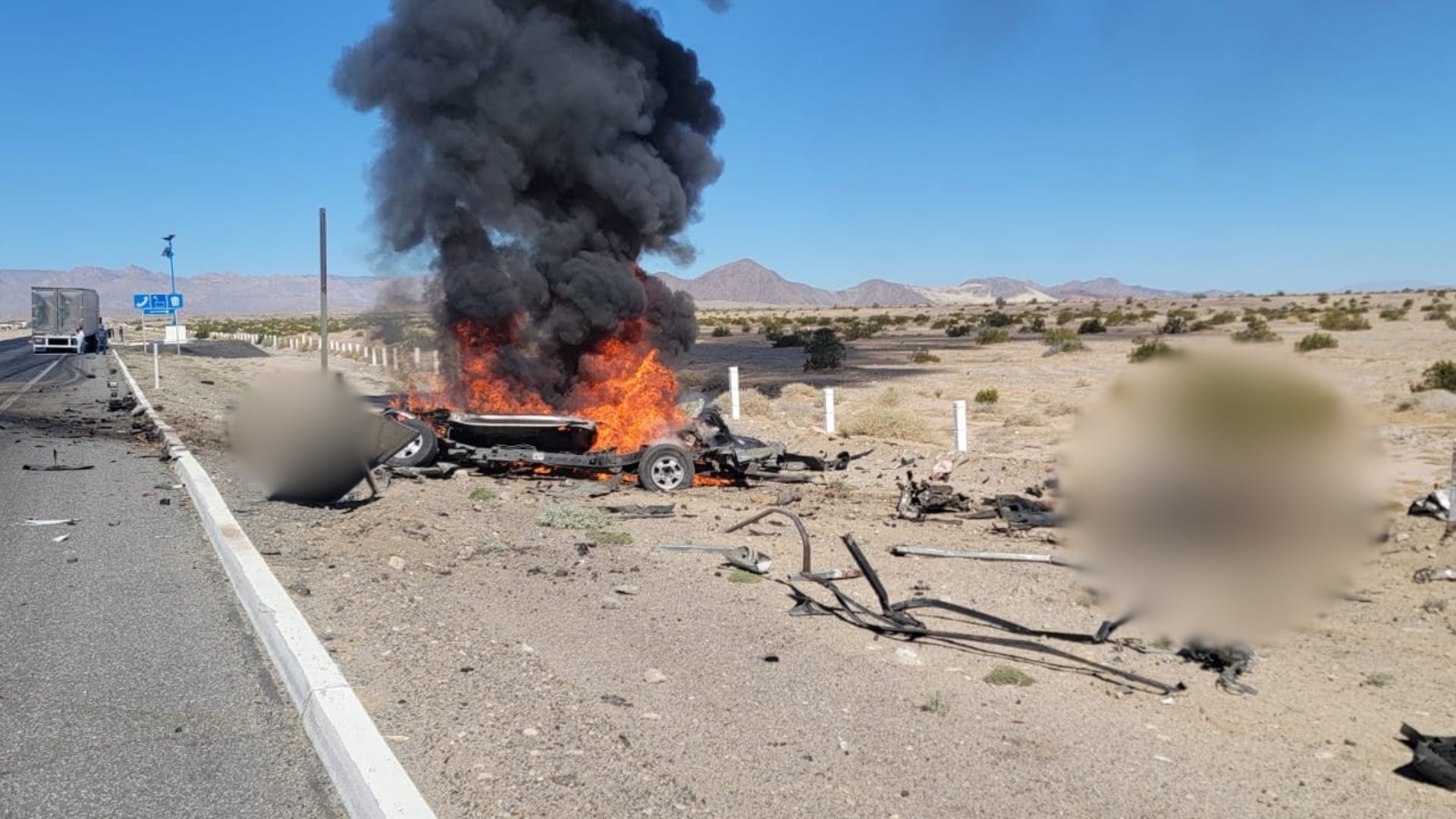 Fuerte Accidente en Carretera Mexicali-Tijuana Deja Dos Personas Sin Vida